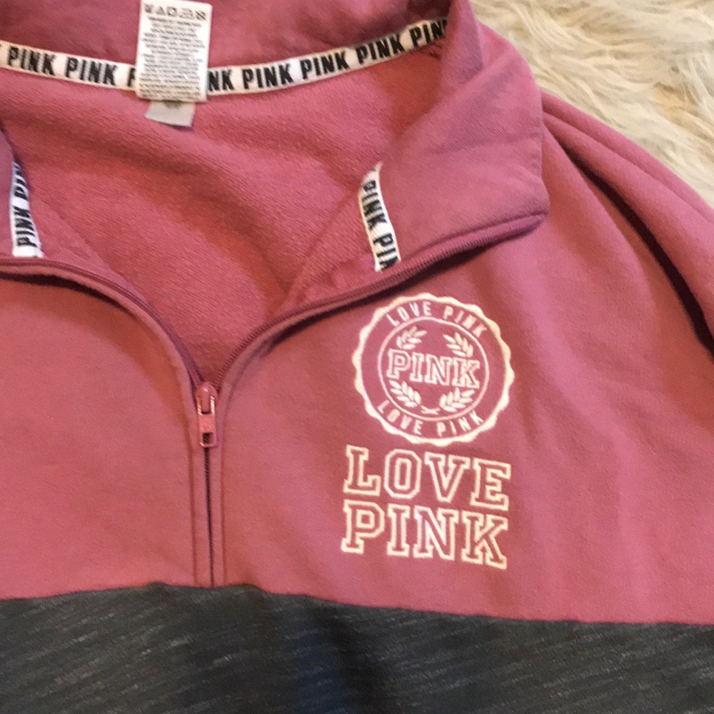 VS zip up - Picture 2 of 2
